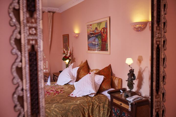 Room 16 of 125