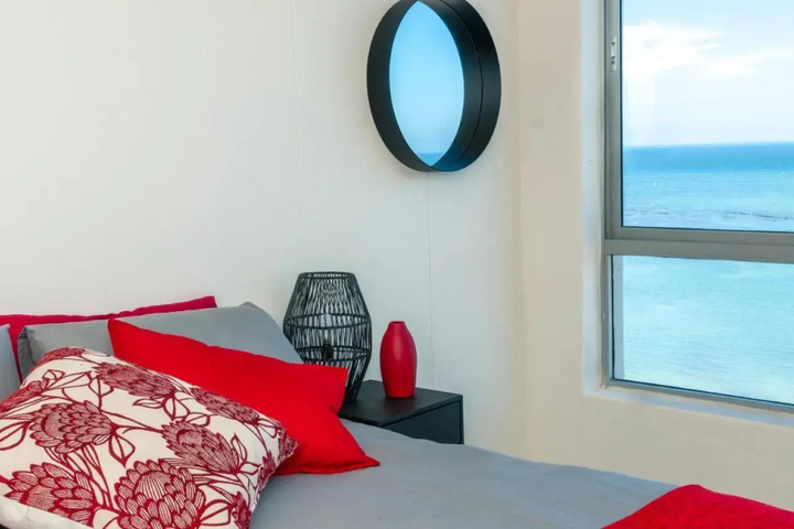 Room 2 of 12