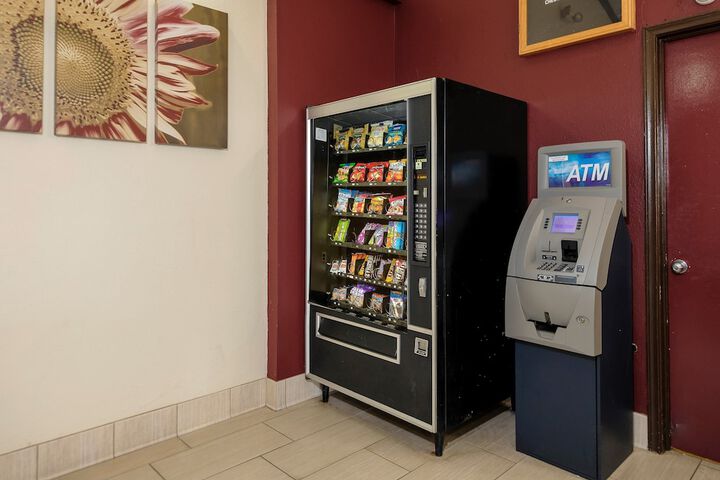 ATM/banking on site