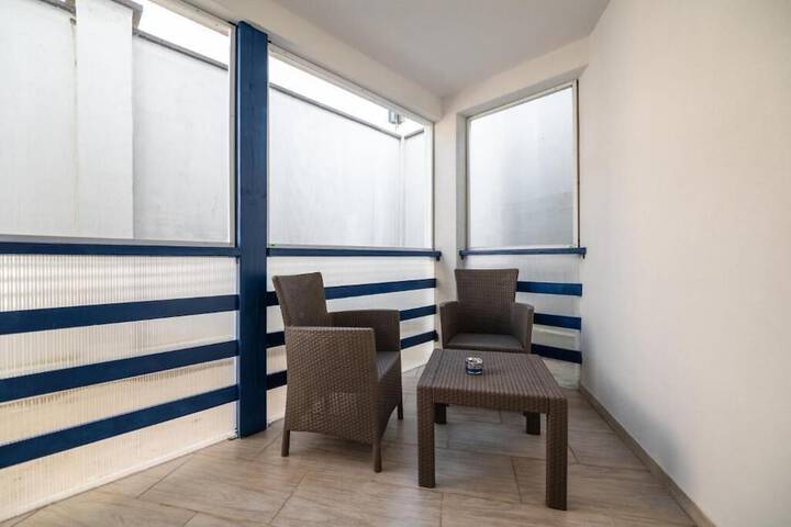 Room 47 of 109