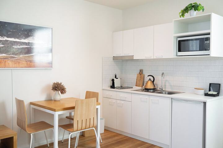 Private kitchenette