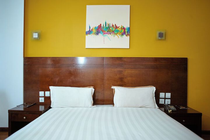 Room 15 of 39