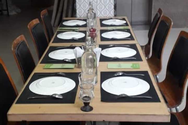 Dining 13 of 15