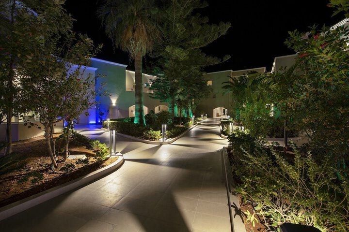 Hotel 141 of 156