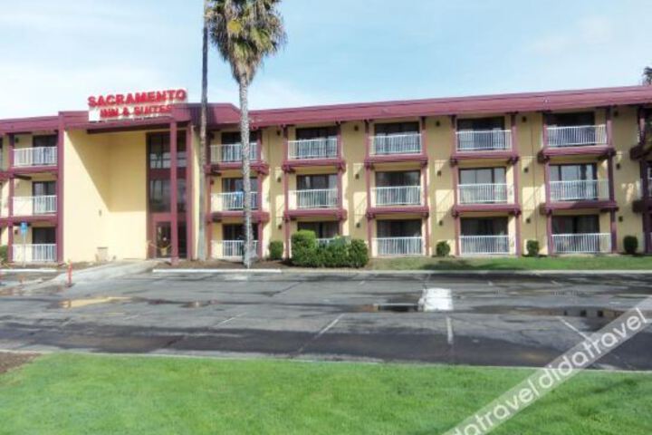 Sacramento Inn & Suites