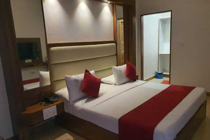 Room 6 of 21