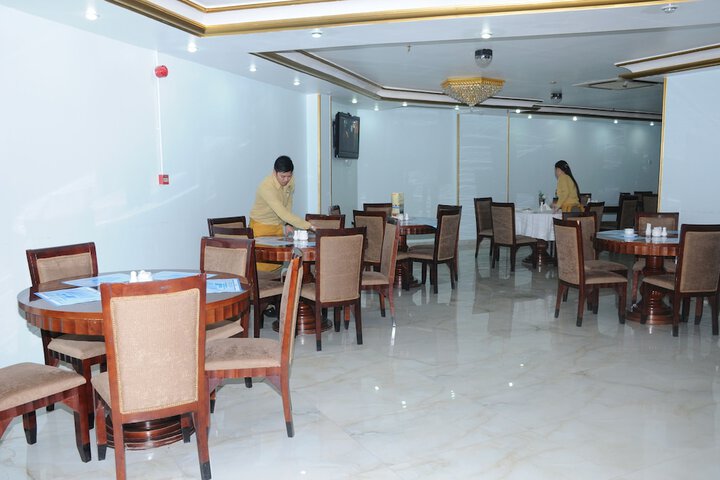 Continental Suite Farwaniya