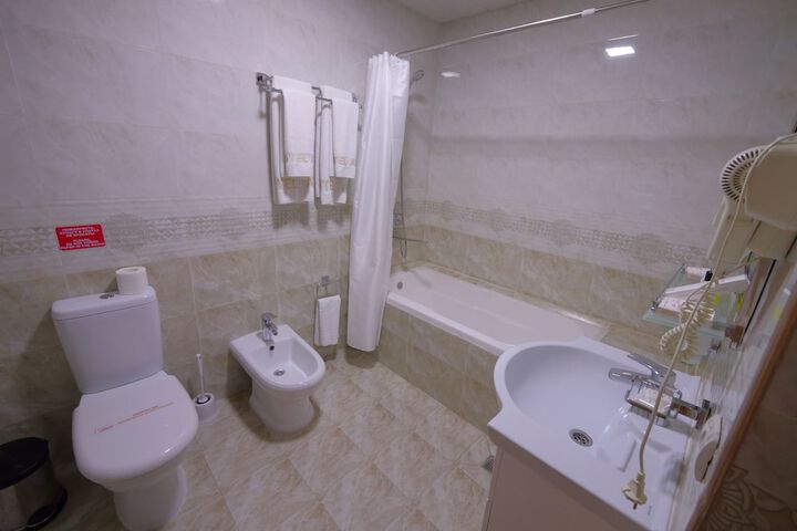 Room 56 of 92