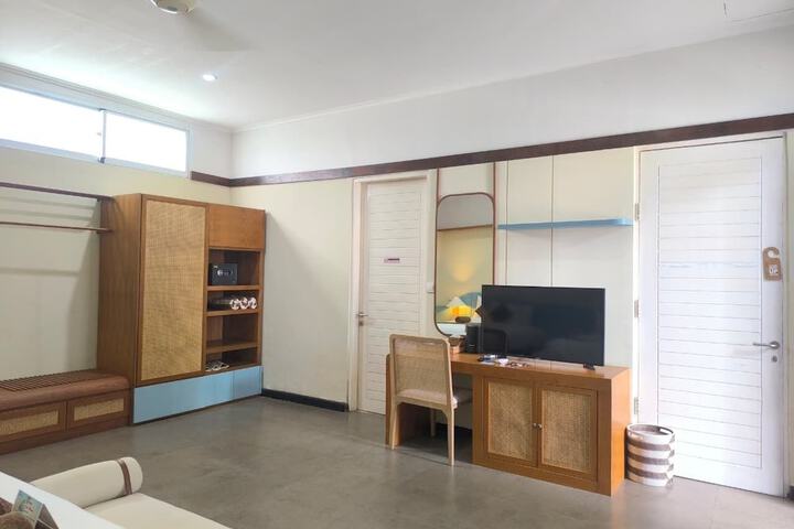 Room 22 of 137