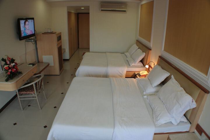Room 39 of 57