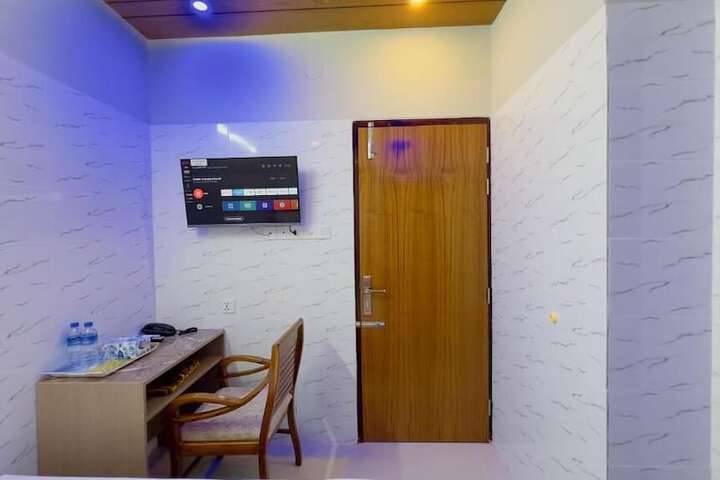 Room 30 of 45