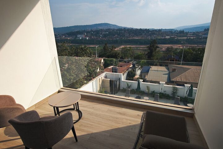 Terrace/Patio 60 of 106