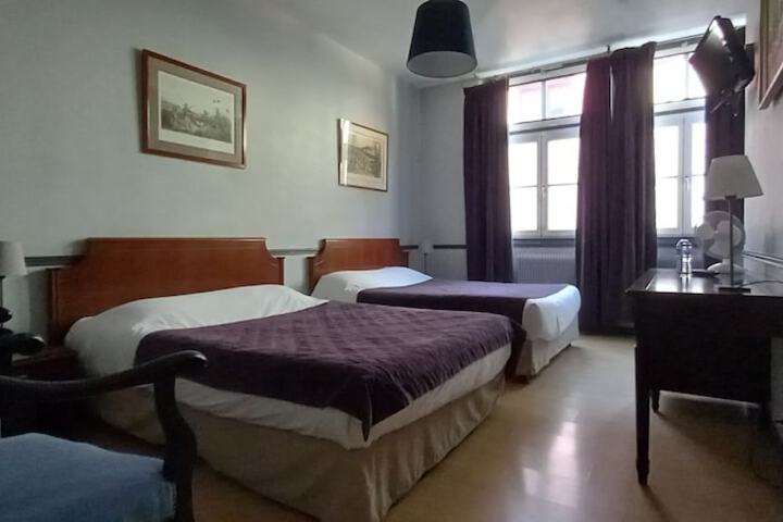 Room 8 of 54