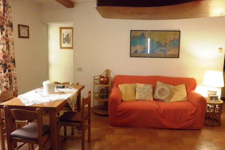 Room 4 of 4