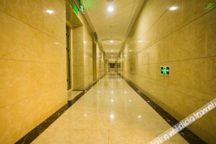 Hotel Interior 4 of 8