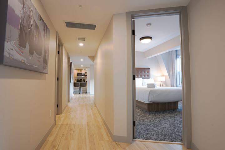 Room 12 of 66