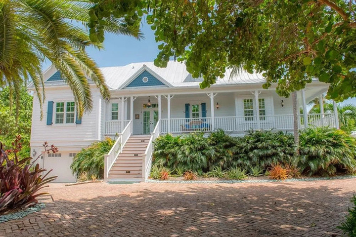 Exterior of Pineapple Beach by Florida Keys Luxury Rentals