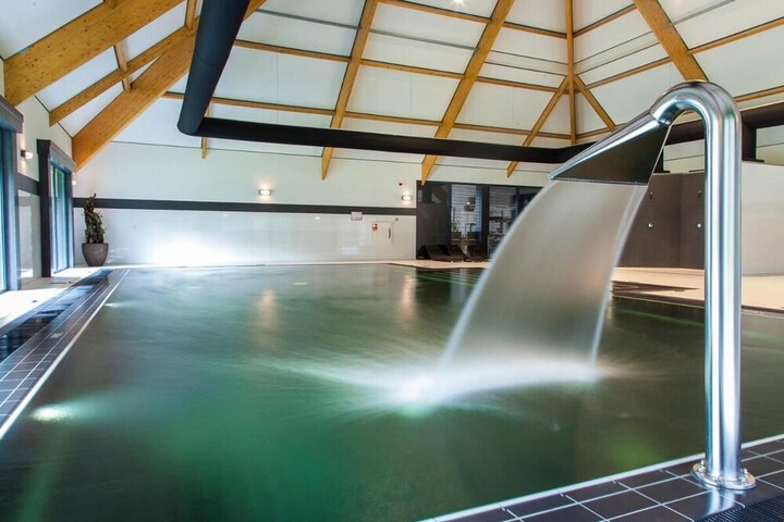 Pool 18 of 47