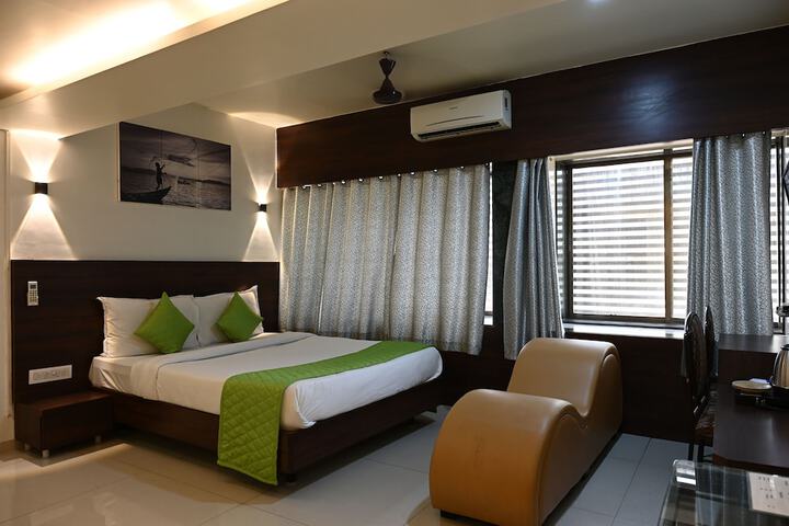 Room 41 of 78