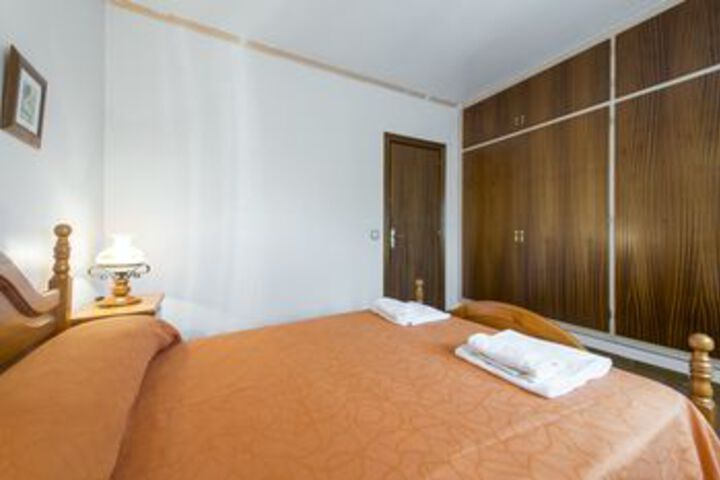 Room 8 of 39
