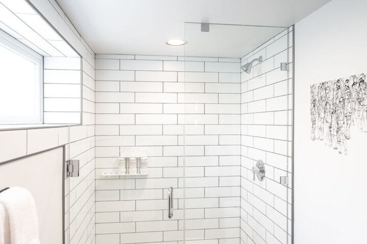 Bathroom shower