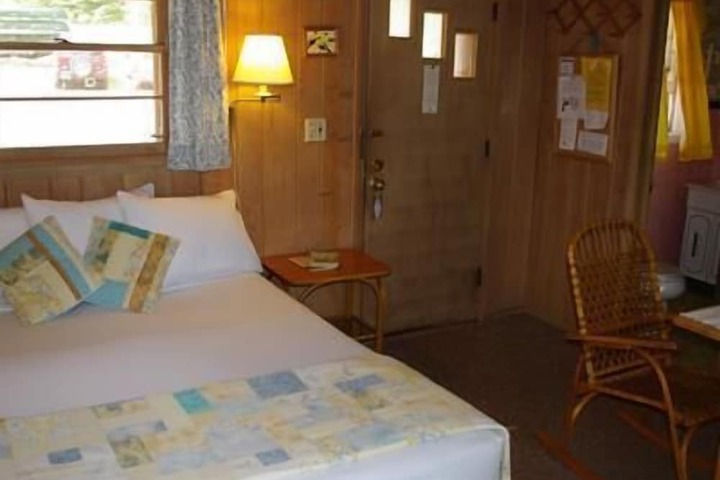 Room 35 of 155