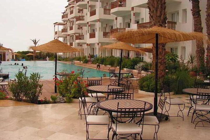 Hotel Pool