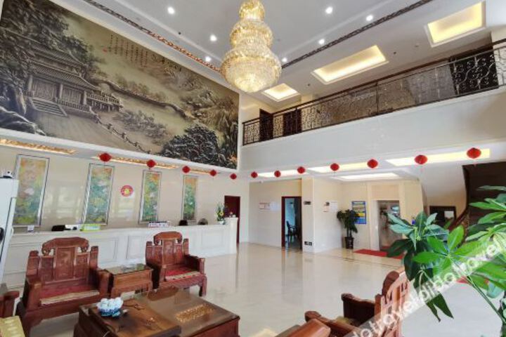 Hotel Interior 9 of 29