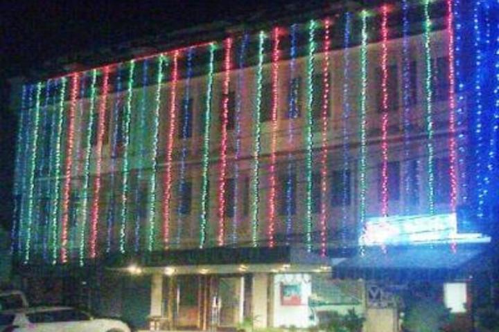 Vardaan Hotel