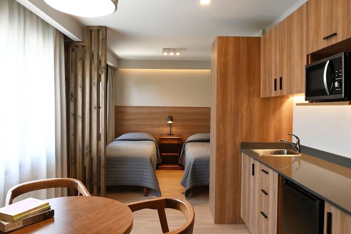 Room 17 of 24