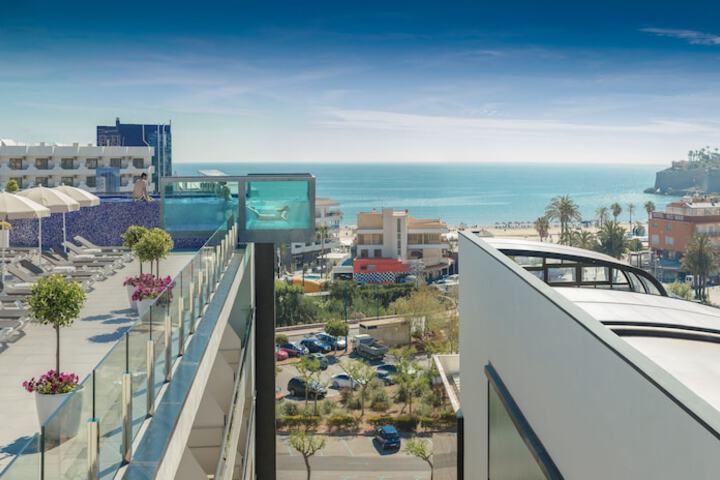 Sundeck