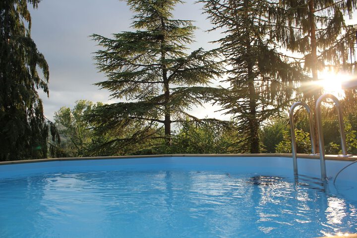 Pool 59 of 102
