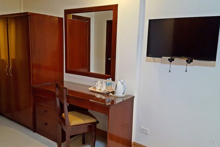 Room 10 of 69