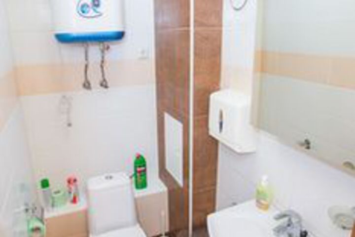 Clean Restrooms