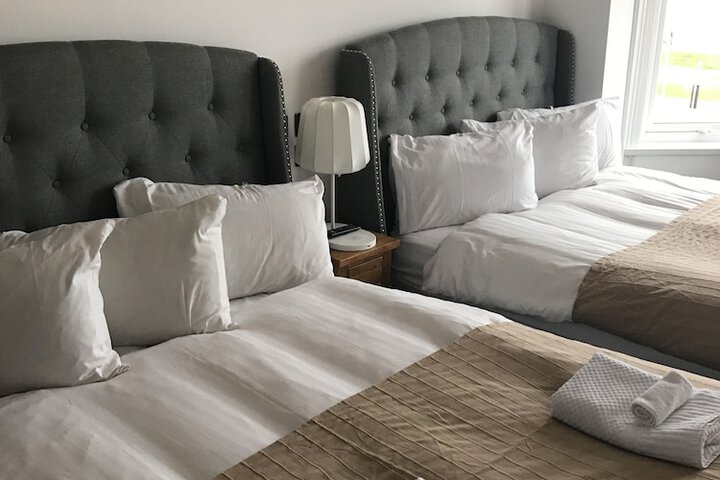 Room 7 of 62