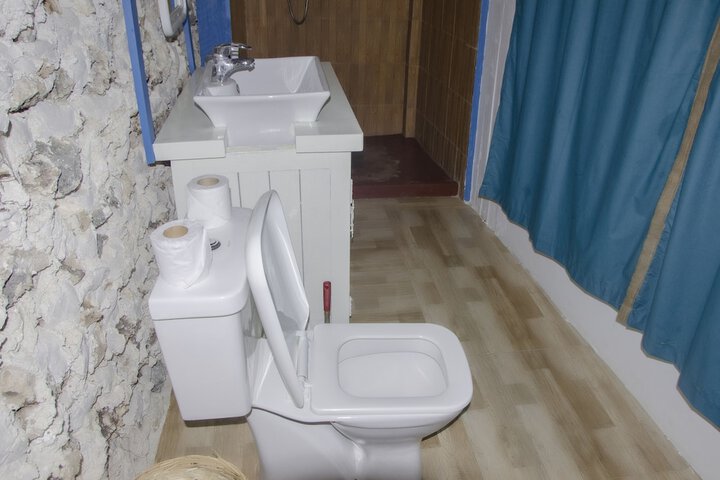 Room 30 of 50