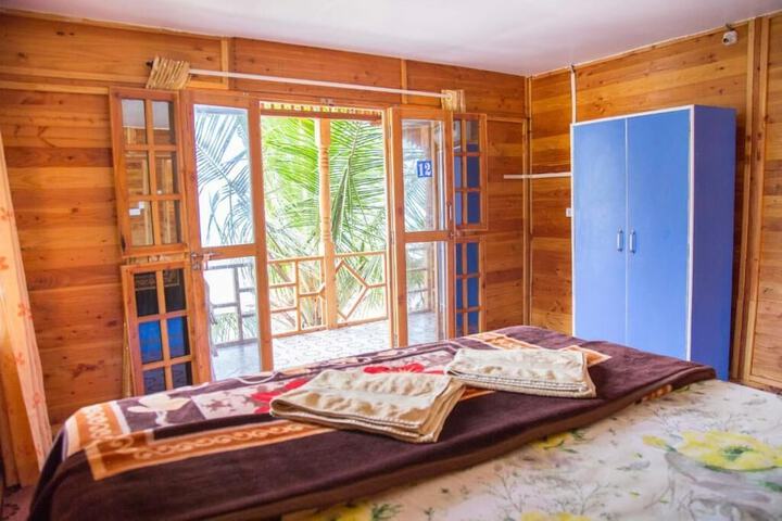 Room 8 of 56