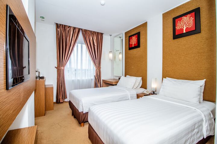 Room 13 of 47