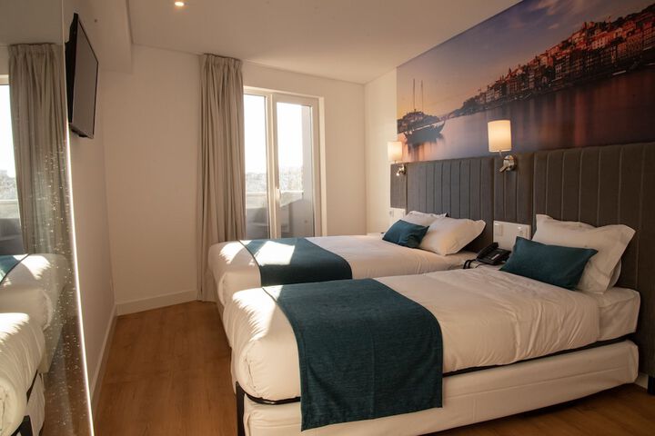 Room 6 of 29