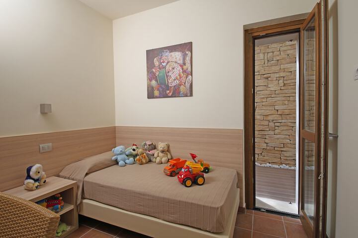 Room 7 of 59