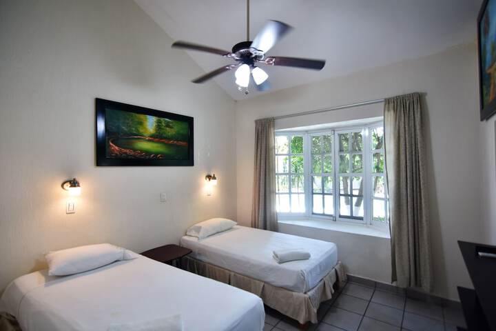 Room 13 of 49