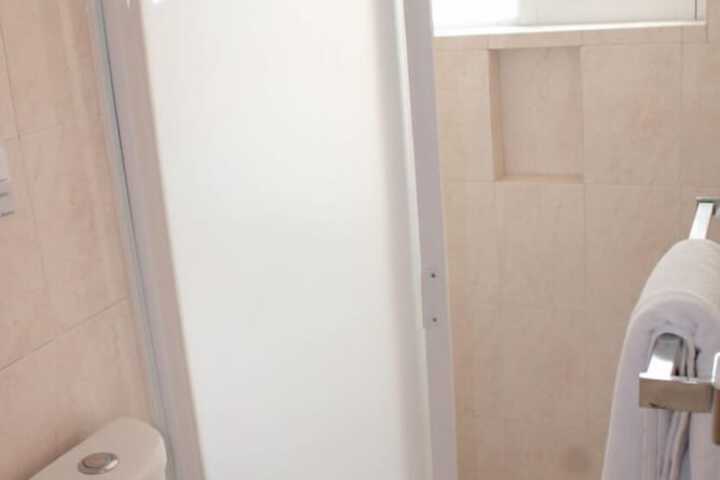 Room 12 of 23