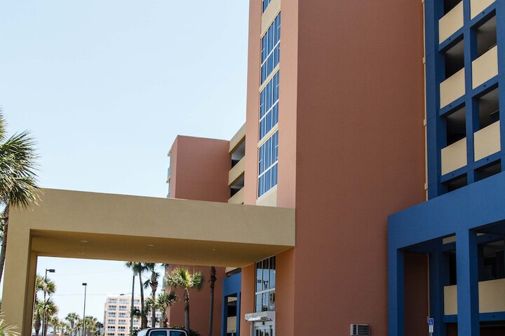 Hotel 73 of 88