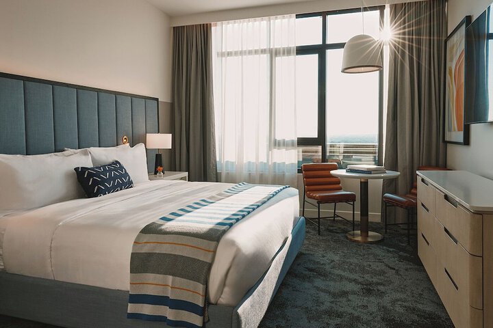 Room 20 of 62