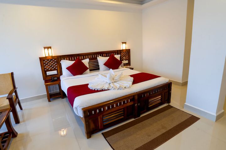 Room 3 of 55