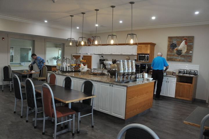 Breakfast area