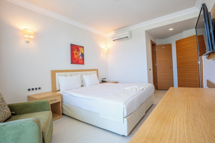 Room 46 of 160