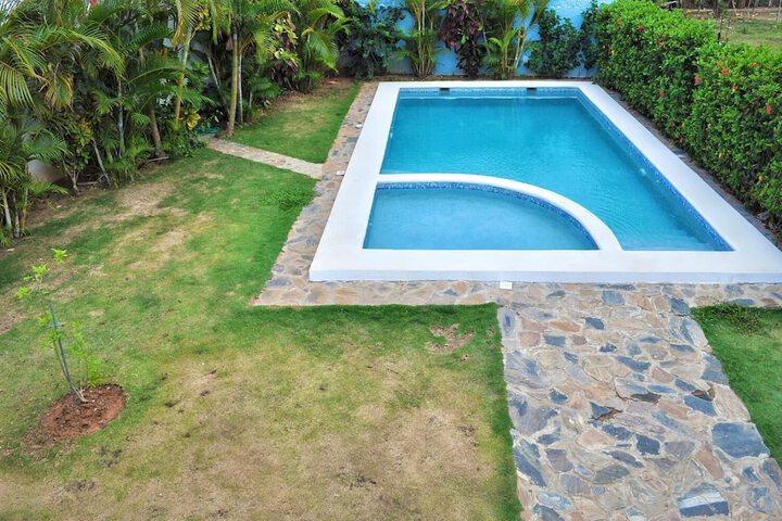 Pool 26 of 37