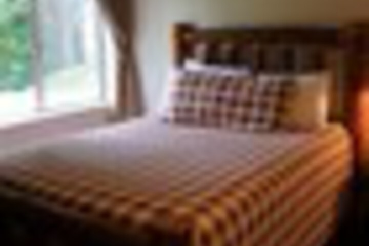 Room 47 of 504
