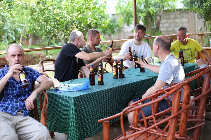 Dining 23 of 43